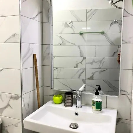 Superb Near To The Center Apartman *